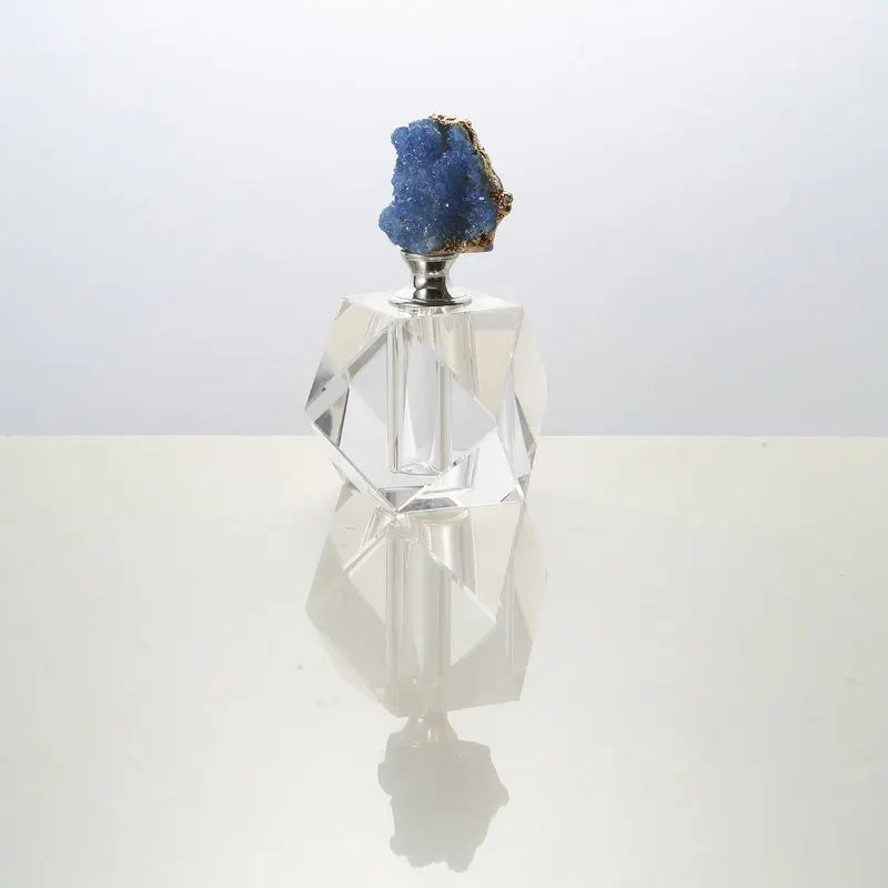 Elegant Nordic Agate Crystal Perfume Bottle – Modern Crystal Art Tabletop Decoration