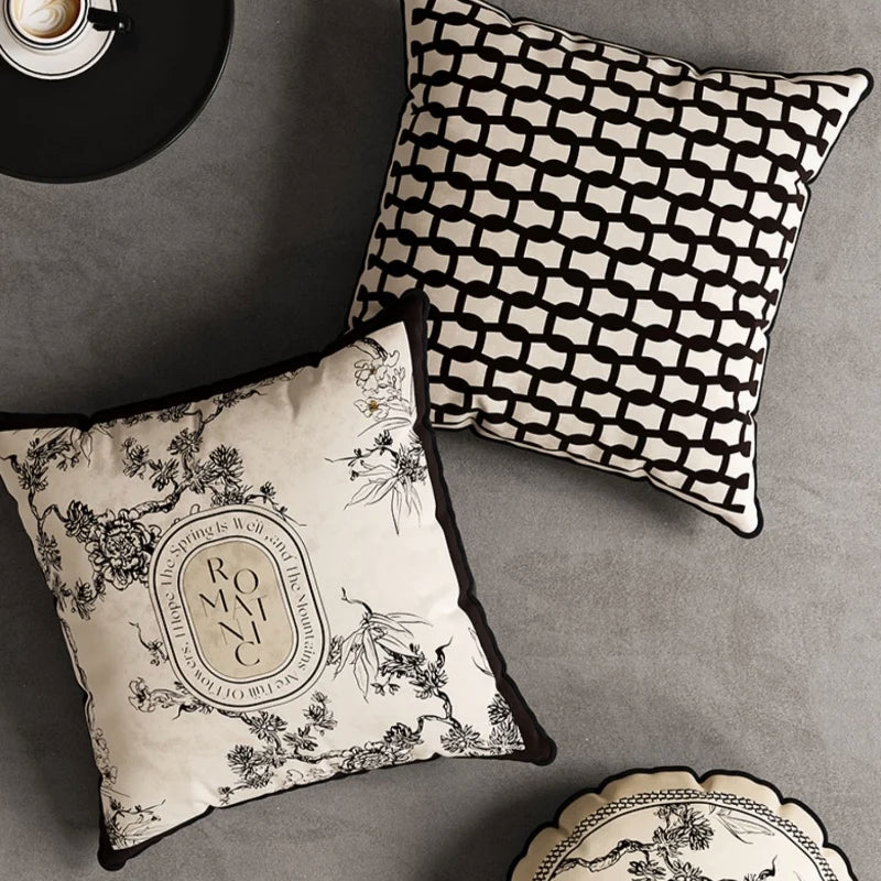 Retro Black Floral Velvet Pillow Cover